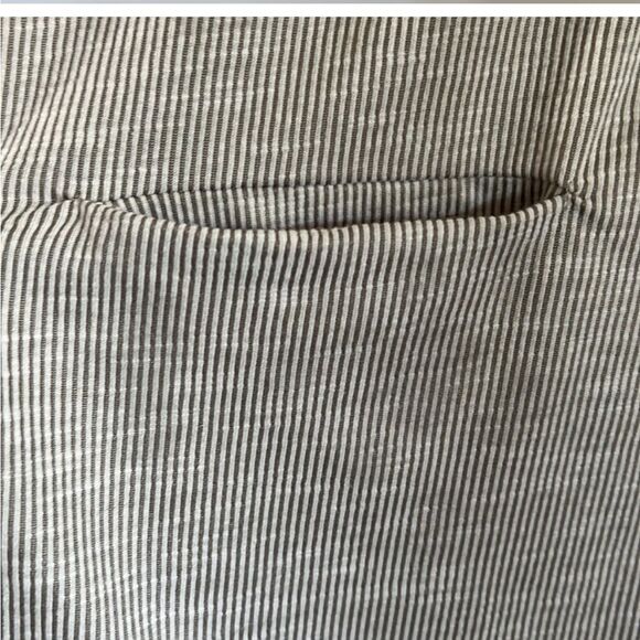 DONNI. Ribbed Sweater Coat One Size - Picture 4 of 5